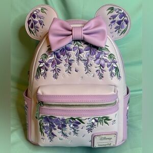 Loungefly x Disney Minnie Mouse SCENTED Wisteria Embroidered Backpack
